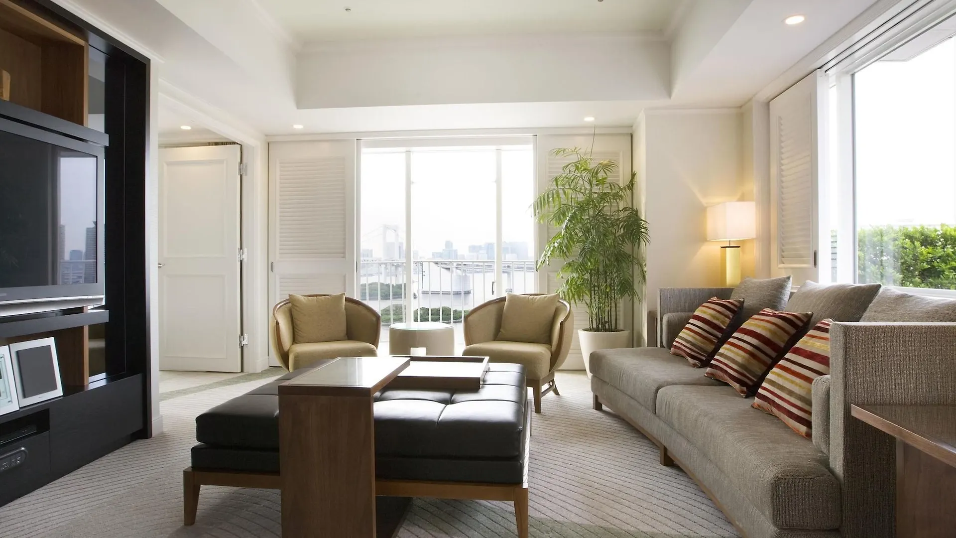 ***** Hotel Hilton Tokyo Odaiba Japan