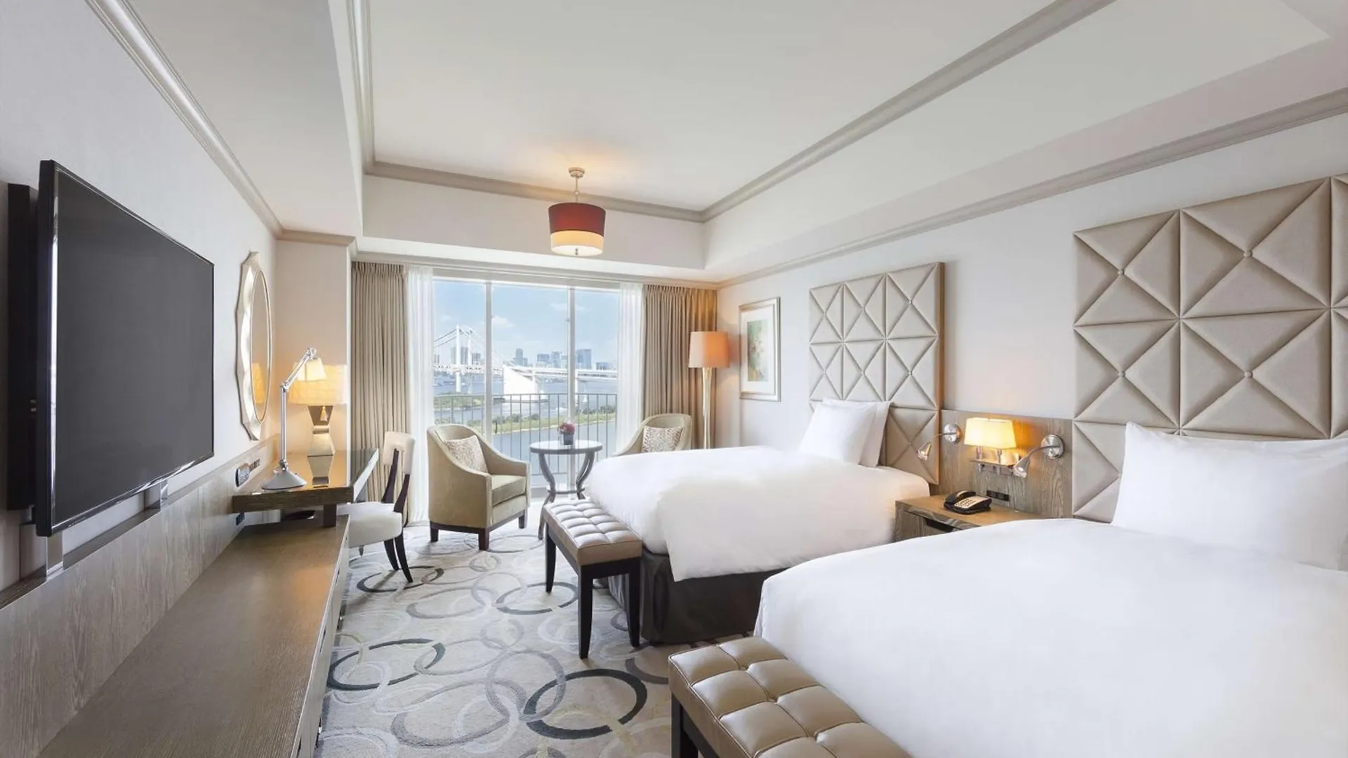 Hilton Tokyo Odaiba Hotel