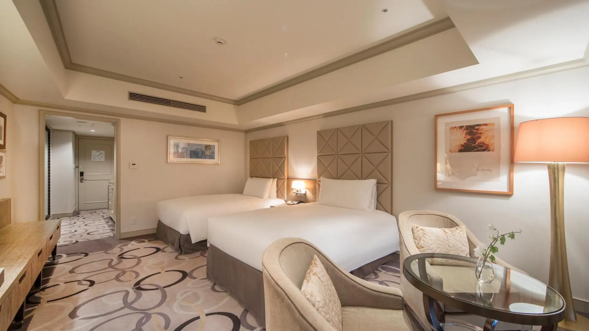 Hilton Tokyo Odaiba Hotel