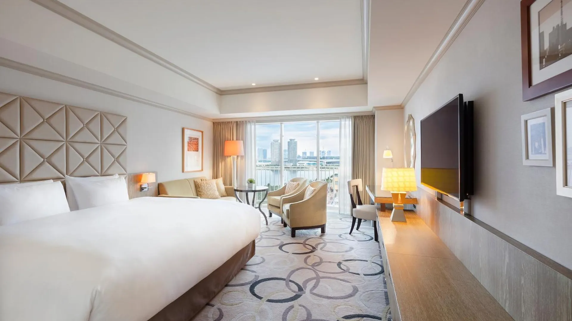 ***** Hotel Hilton Tokyo Odaiba Japan