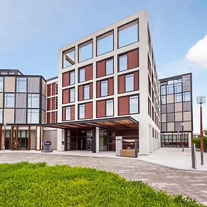 Hampton By Hilton Al Seef Дубай